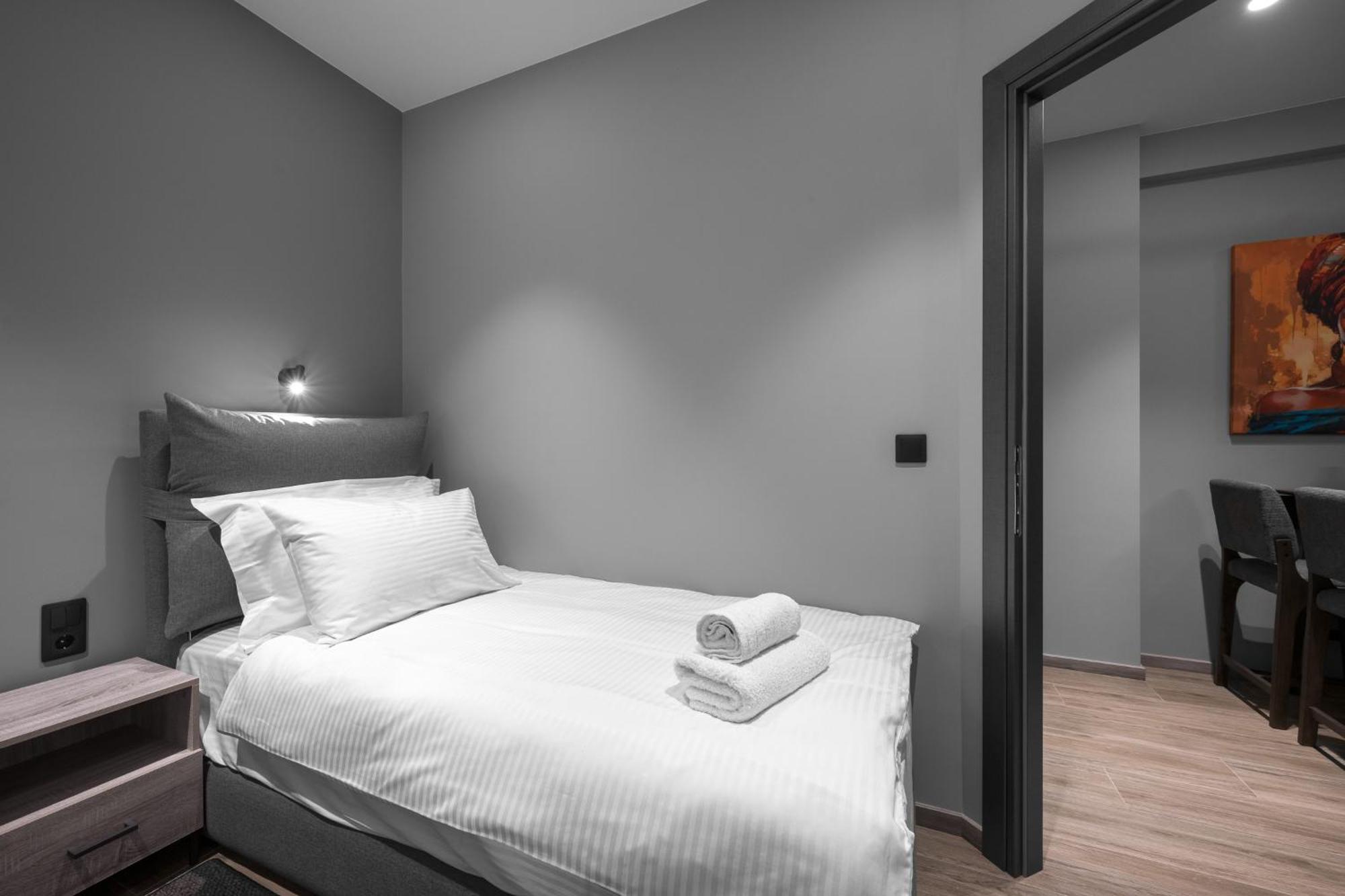 No9, Chic & Modern 2Bdr Apartment In The Centre Of 塞萨洛尼基 外观 照片