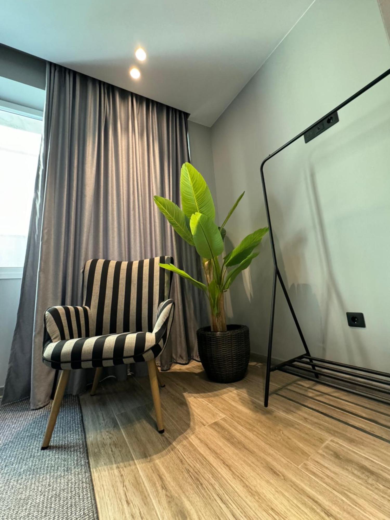 No9, Chic & Modern 2Bdr Apartment In The Centre Of 塞萨洛尼基 外观 照片