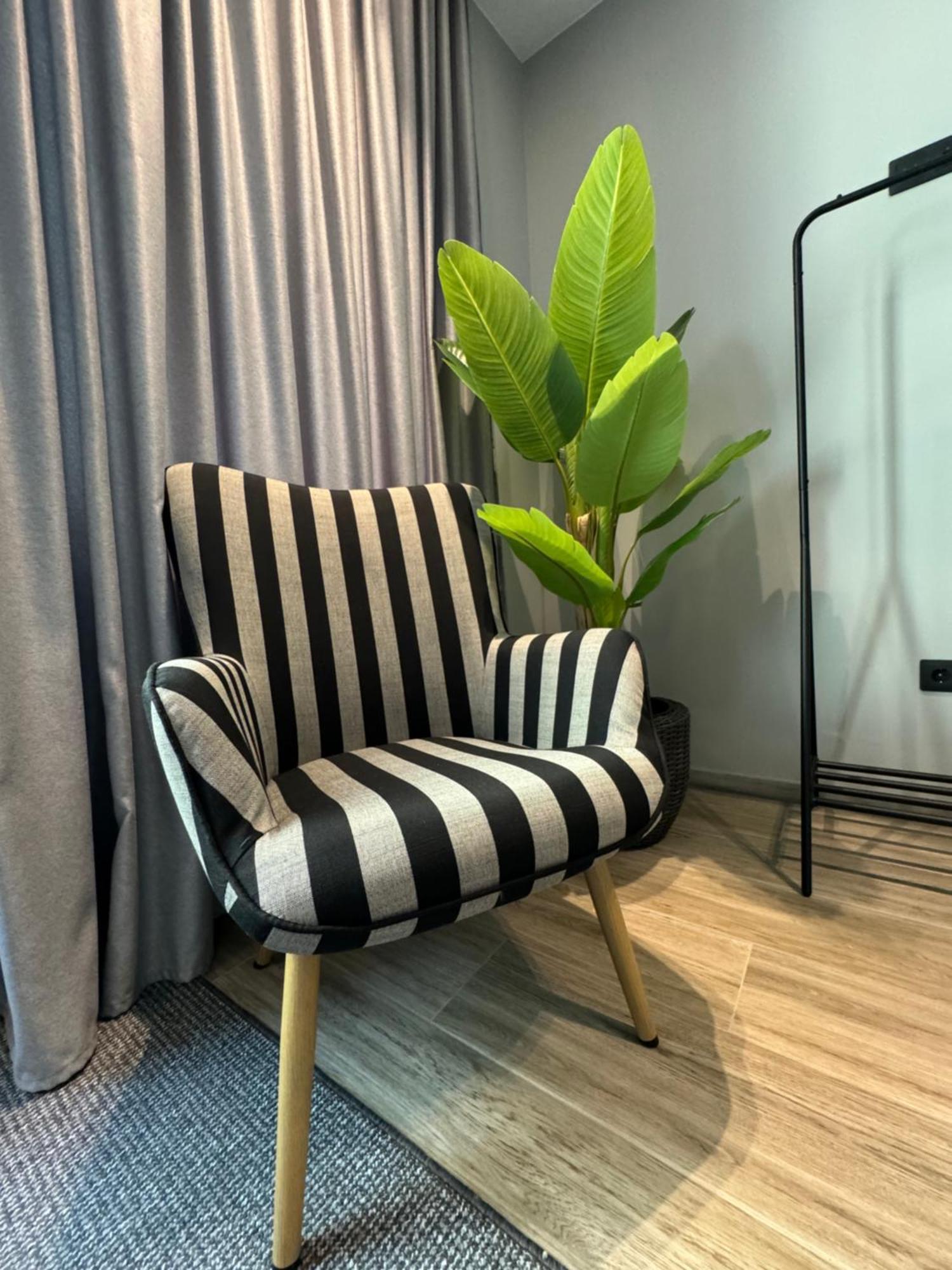 No9, Chic & Modern 2Bdr Apartment In The Centre Of 塞萨洛尼基 外观 照片